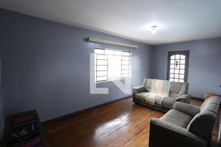 Sala de casa para alugar com 2 quartos, 180m² em Vila Constança, São Paulo