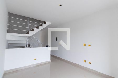 Sala de casa à venda com 3 quartos, 120m² em Jardim Ponte Rasa, São Paulo