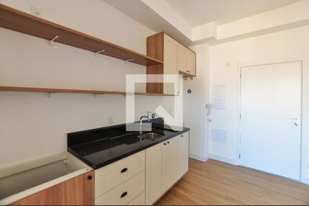 Sala/Cozinha de apartamento à venda com 2 quartos, 73m² em Cerqueira César, São Paulo