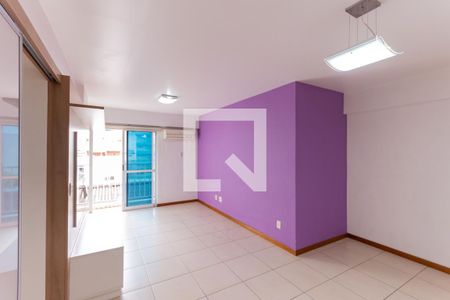 Apartamento à venda com 74m², 2 quartos e 1 vagaSala