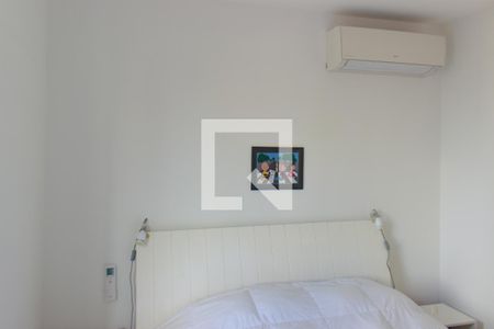 Quarto 1 de apartamento para alugar com 3 quartos, 60m² em Vila Gomes, São Paulo