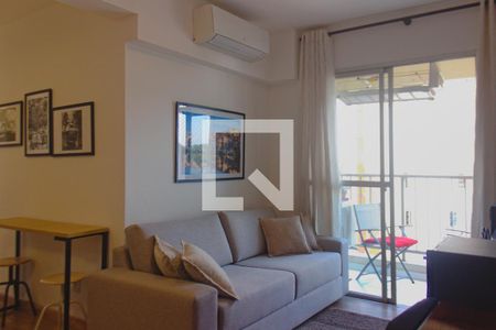 Sala de apartamento para alugar com 3 quartos, 60m² em Vila Gomes, São Paulo