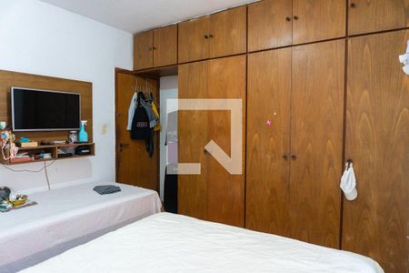 Suite de casa à venda com 4 quartos, 380m² em Vila do Encontro, São Paulo