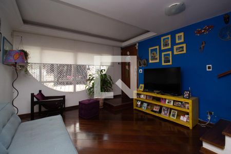 Sala de casa à venda com 4 quartos, 130m² em Alto da Mooca, São Paulo