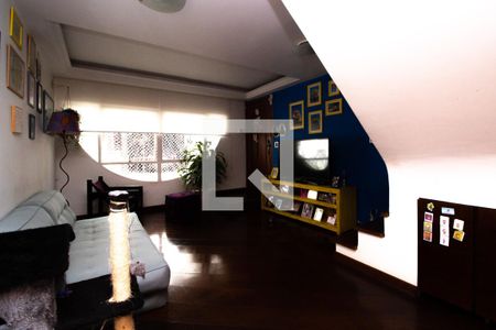 Sala de casa à venda com 4 quartos, 130m² em Alto da Mooca, São Paulo