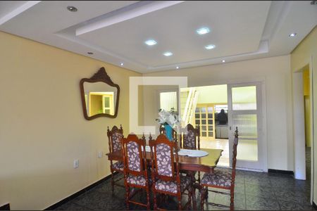 Sala de jantar de casa à venda com 5 quartos, 257m² em Igara, Canoas