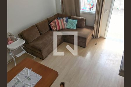 Sala de casa para alugar com 2 quartos, 75m² em I.a.p.i., Osasco