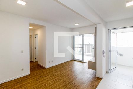 Apartamento à venda com 75m², 2 quartos e 1 vagaSala