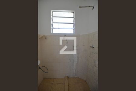 Banheiro de kitnet/studio para alugar com 1 quarto, 30m² em Praia de Belas, Porto Alegre