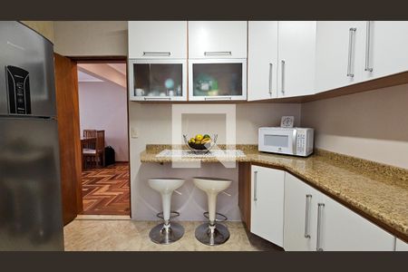 Cozinha de apartamento à venda com 3 quartos, 68m² em Jardim Taquaral, São Paulo