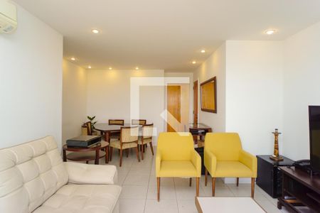 Sala de apartamento para alugar com 3 quartos, 100m² em Barra da Tijuca, Rio de Janeiro