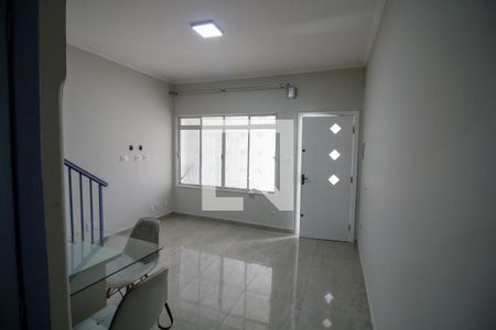 Sala de Estar de casa à venda com 2 quartos, 110m² em Vila Gomes Cardim, São Paulo