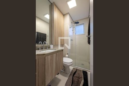 Banheiro de apartamento para alugar com 1 quarto, 32m² em Pinheiros, São Paulo