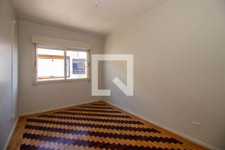 Quarto 2 de apartamento para alugar com 2 quartos, 70m² em Navegantes, Porto Alegre