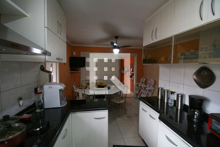 Cozinha de casa à venda com 3 quartos, 630m² em Vila Carrao, São Paulo