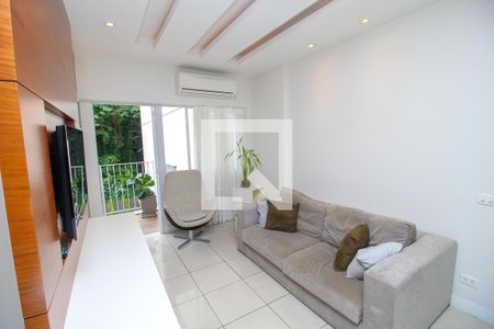 Sala de Estar de apartamento para alugar com 2 quartos, 80m² em Laranjeiras, Rio de Janeiro
