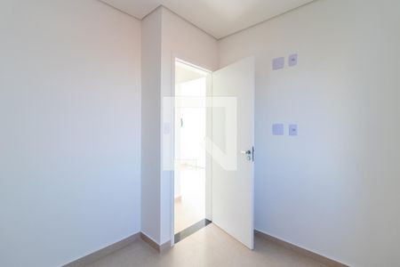 Quarto 2 de apartamento para alugar com 2 quartos, 41m² em Vila Guilherme, São Paulo