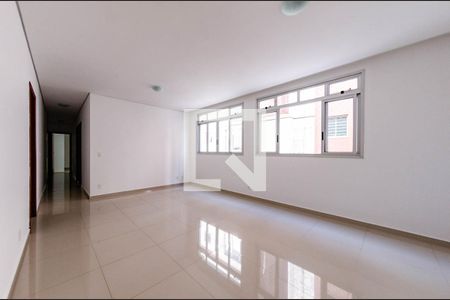 Sala de apartamento à venda com 4 quartos, 120m² em Alto Barroca, Belo Horizonte