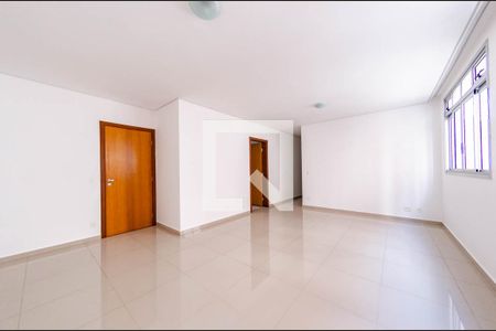 Sala de apartamento à venda com 4 quartos, 120m² em Alto Barroca, Belo Horizonte