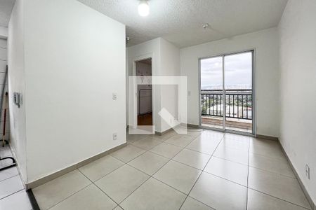 Sala de apartamento para alugar com 2 quartos, 42m² em Bom Retiro, São Paulo