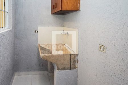 Casa para alugar com 60m², 1 quarto e sem vagaÁrea de Serviço