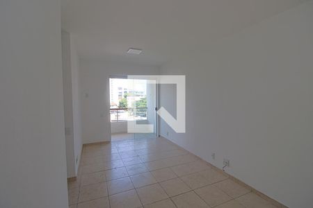 Sala de apartamento para alugar com 2 quartos, 55m² em Todos Os Santos, Rio de Janeiro