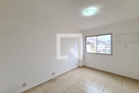 Quarto 1 de apartamento para alugar com 2 quartos, 55m² em Todos Os Santos, Rio de Janeiro