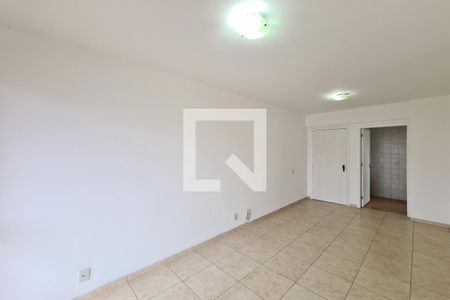 Sala de apartamento para alugar com 2 quartos, 55m² em Todos Os Santos, Rio de Janeiro