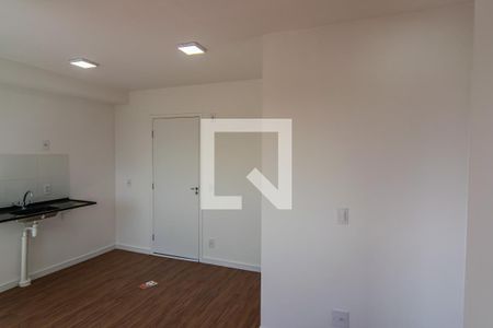 Sala de apartamento para alugar com 2 quartos, 36m² em Cidade Satelite Santa Barbara, São Paulo