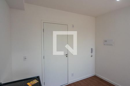 Cozinha de apartamento para alugar com 2 quartos, 36m² em Cidade Satelite Santa Barbara, São Paulo