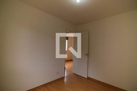 Quarto 1 de apartamento para alugar com 2 quartos, 44m² em Parque Munhoz, São Paulo