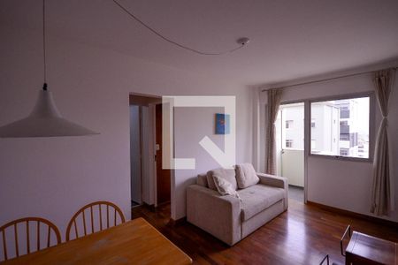 Sala de apartamento para alugar com 1 quarto, 45m² em Liberdade, São Paulo