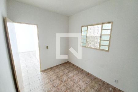 Quarto 2 de casa para alugar com 2 quartos, 220m² em Jaqueline, Belo Horizonte