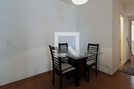 Sala de apartamento à venda com 3 quartos, 68m² em Vila das Bandeiras, Guarulhos