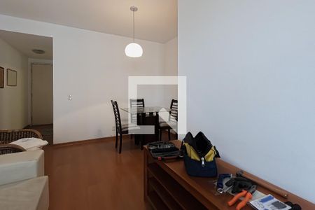 Sala de apartamento à venda com 3 quartos, 68m² em Vila das Bandeiras, Guarulhos