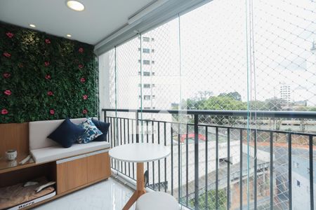 Varanda Integrada de apartamento à venda com 2 quartos, 60m² em Vila Ipojuca, São Paulo