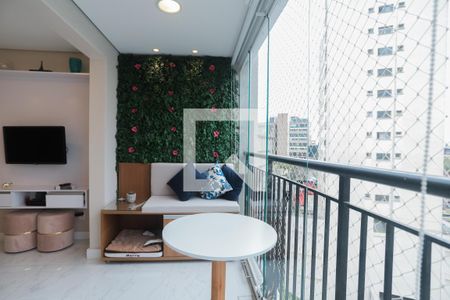 Varanda Integrada de apartamento para alugar com 2 quartos, 60m² em Vila Ipojuca, São Paulo