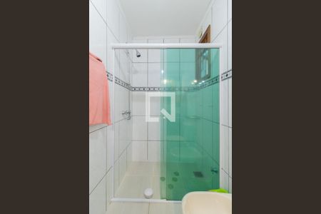 Casa à venda com 385m², 5 quartos e 9 vagas Casa à venda com 385m², 5 quartos e 9 vagasBanheiro da Suíte 3