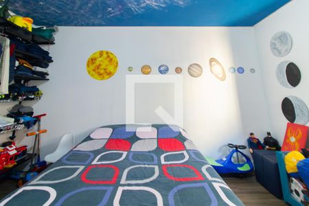 Casa à venda com 385m², 5 quartos e 9 vagas Casa à venda com 385m², 5 quartos e 9 vagasQuarto 1