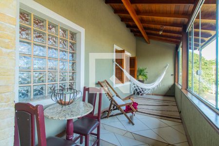 Casa à venda com 385m², 5 quartos e 9 vagas Casa à venda com 385m², 5 quartos e 9 vagasVaranda da Sala 2