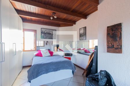 Casa à venda com 385m², 5 quartos e 9 vagas Casa à venda com 385m², 5 quartos e 9 vagasQuarto 4