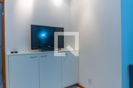 Sala de TV de apartamento para alugar com 2 quartos, 98m² em Setor Sudoeste, Brasília