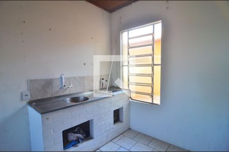 Cozinha de kitnet/studio à venda com 1 quarto, 25m² em São José, Canoas