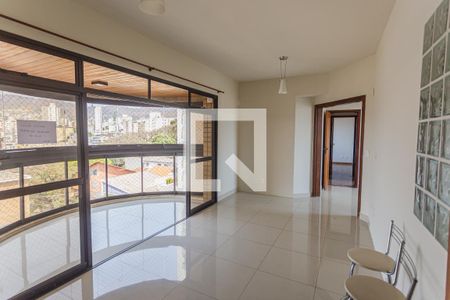 Apartamento à venda com 95m², 3 quartos e 2 vagasSala