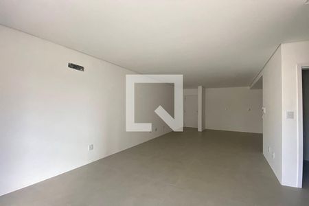 Sala de apartamento à venda com 2 quartos, 76m² em Vila Nova, Novo Hamburgo