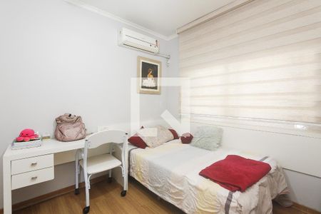 Quarto 2 de apartamento à venda com 2 quartos, 70m² em Jardim do Salso, Porto Alegre