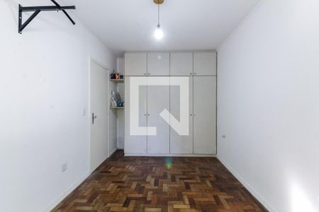 Quarto 1 de apartamento para alugar com 2 quartos, 76m² em Rio Branco, Porto Alegre