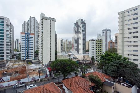 Varanda de apartamento para alugar com 2 quartos, 63m² em Moema, São Paulo