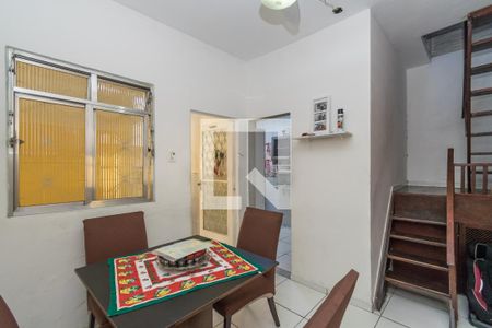 Sala de casa para alugar com 2 quartos, 100m² em Olaria, Rio de Janeiro