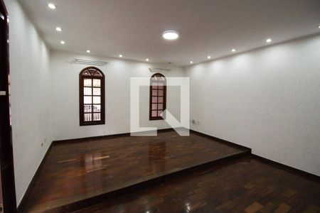 Sala de casa à venda com 4 quartos, 150m² em Itaquera, São Paulo